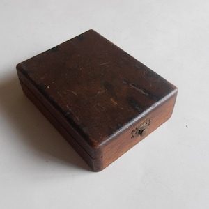 antica scatola di sigarette in legno Ernest Tinchant Melior