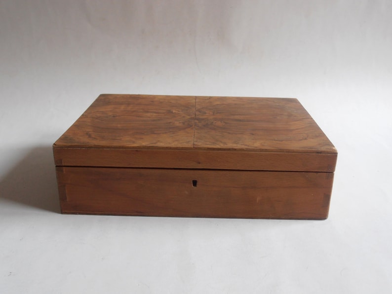 vintage wooden jewelry box
