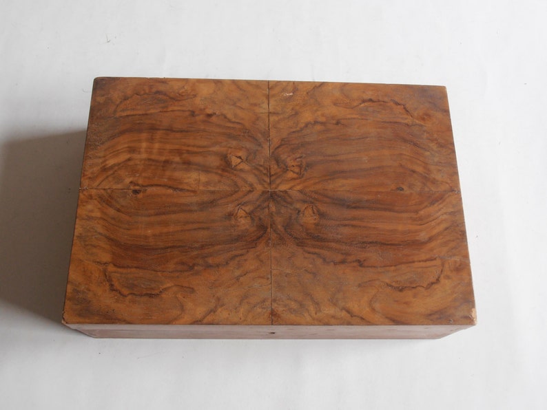 vintage wooden jewelry box