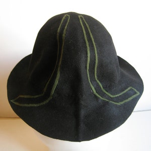 vintage black with green felt wool hat
