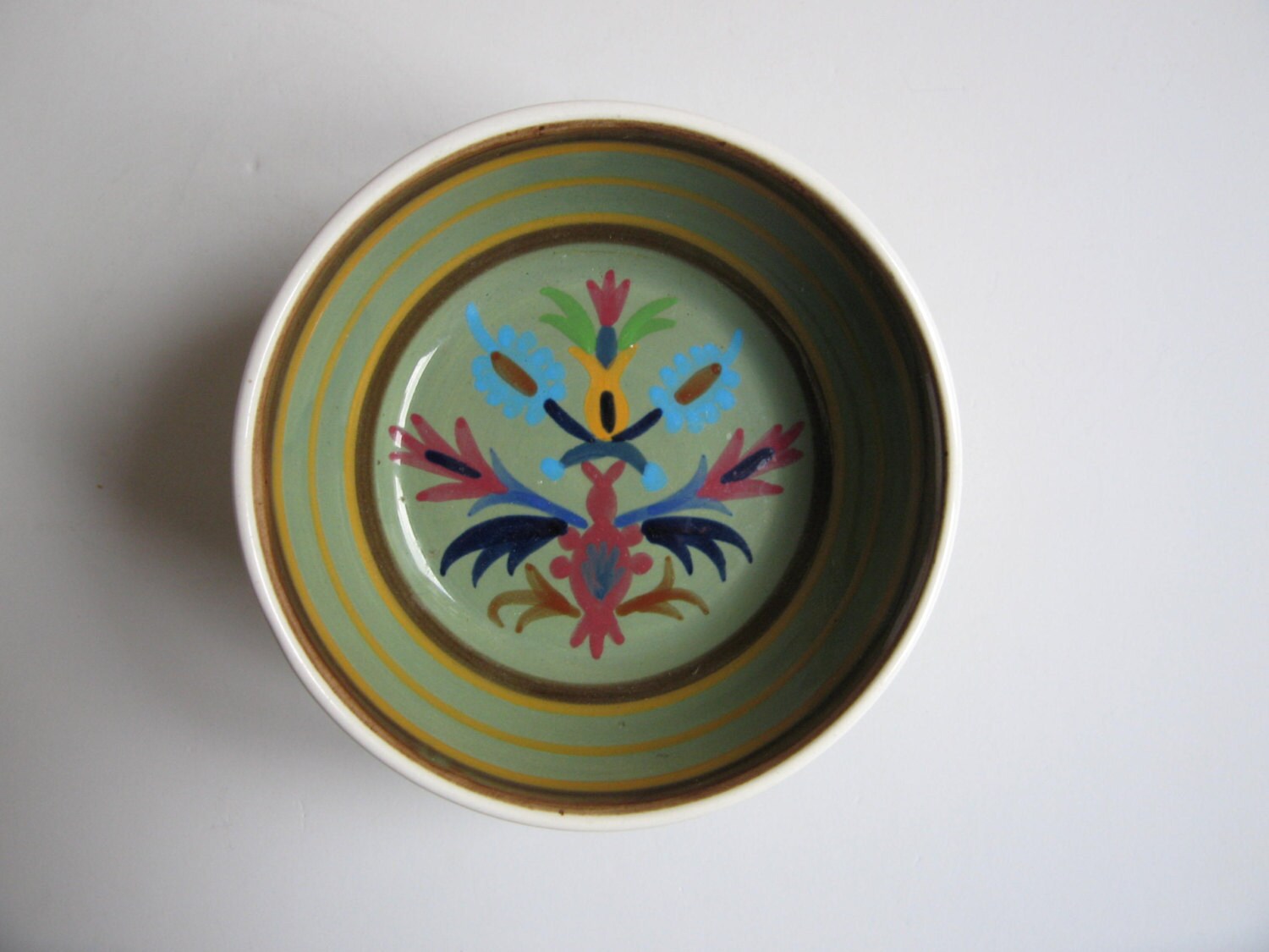 bol en céramique peint à la main à la collection fabriqué en Grèce par keramikos