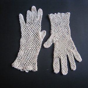 vintage crochet gloves, hand made