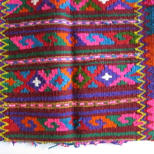 vintage hand woven handbag image 4