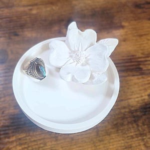 Birthday gift for her, flower ring dish, gift for Mom, anniversary gift, wedding ring dish, simple boho home accent, Dogwood flower gift
