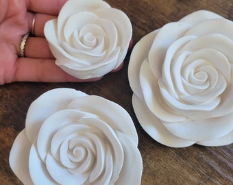 Wall hanging roses, rose sculptures, rose gift, white roses, painting the roses red