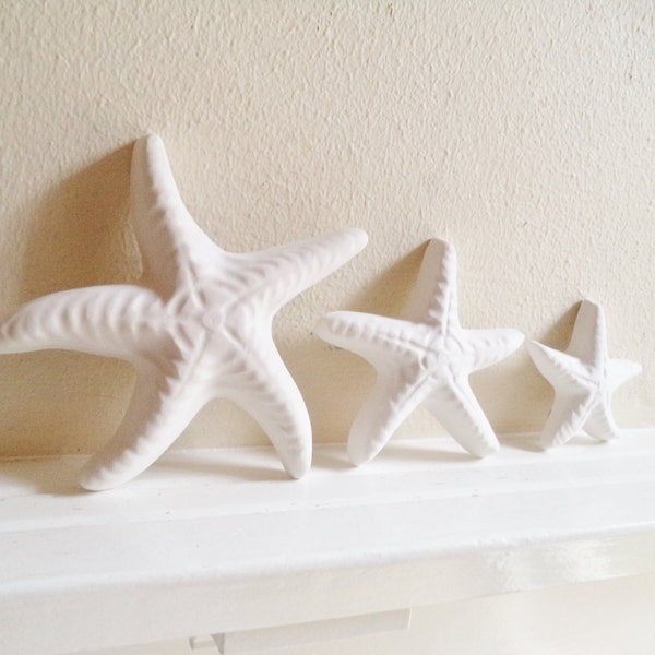 Wall hanging starfish,  starfish family, nautical decor, starfish sculptures, beachy wall art, sea shell art, housewarming gift, beach decor