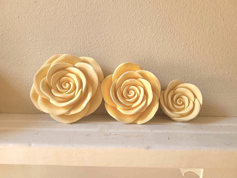 Yellow roses, wall hanging rose sculptures, rose gift, pastel yellow, set of yellow roses, yellow rose art, light yellow rose gift image 1