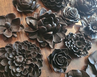 Flores negras para colgar en la pared, arte floral negro, dalia negra mate, peonía, amapola, flores de luto, regalo del Día de la Madre, regalo de aniversario, gótico