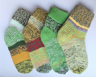 Size 41-42 EU Hand knitted lambswool socks