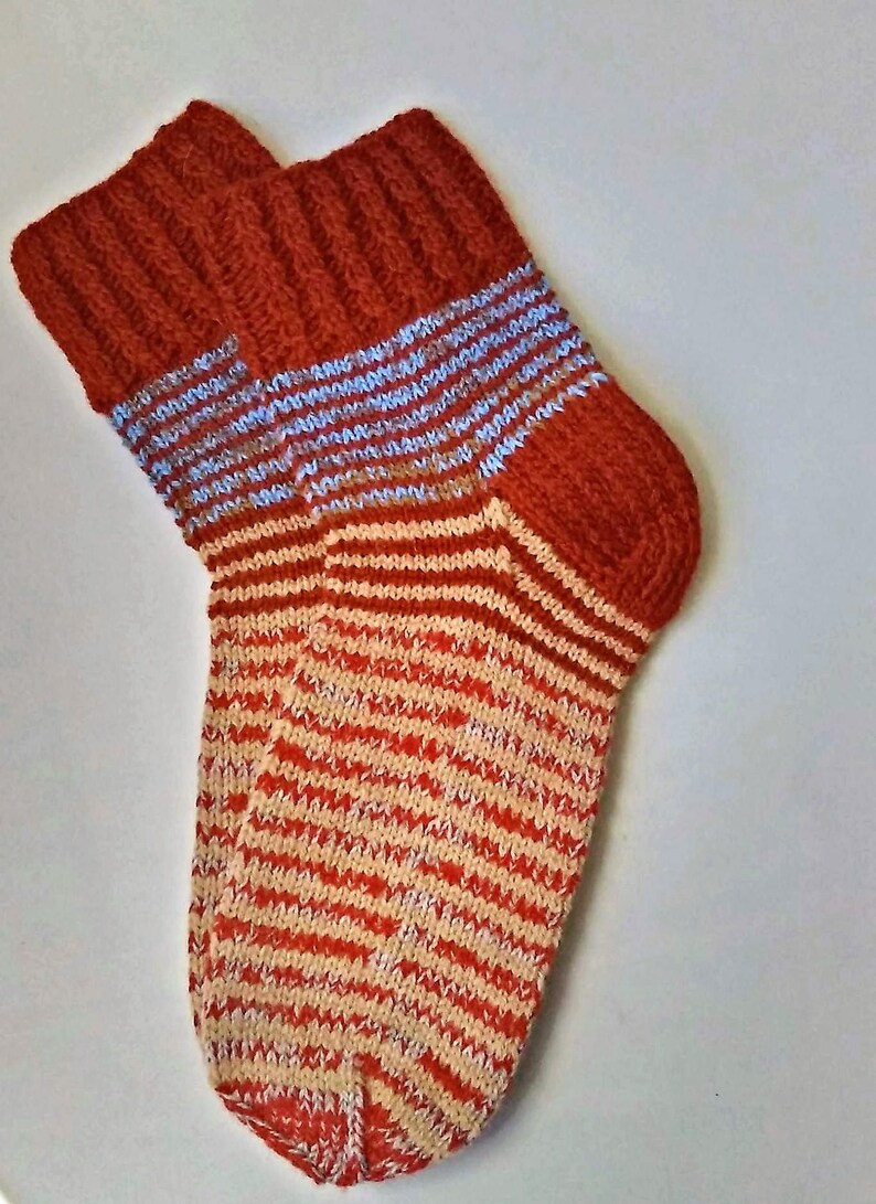 Size 43-44 EU Hand knitted lambswool socks