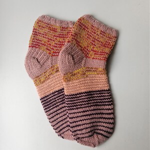 Size 40-41 EU Hand knitted lambswool socks image 3