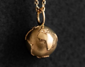 Globe Necklace Earth Necklace Gold Necklace Globe Pendant Globe choker World Map Necklace Earthly sphere pendant Planet Earth pendant