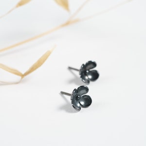 Flower silver earrings Floral earrings Basic silver studs Dark flower earrings Floral silver studs Everyday silver studs Light flower studs image 5