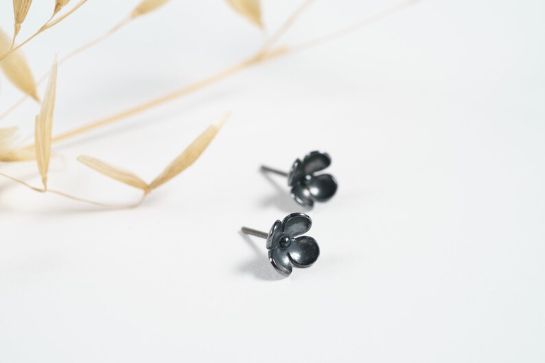 Flower silver earrings Floral earrings Basic silver studs Dark flower earrings Floral silver studs Everyday silver studs Light flower studs image 5