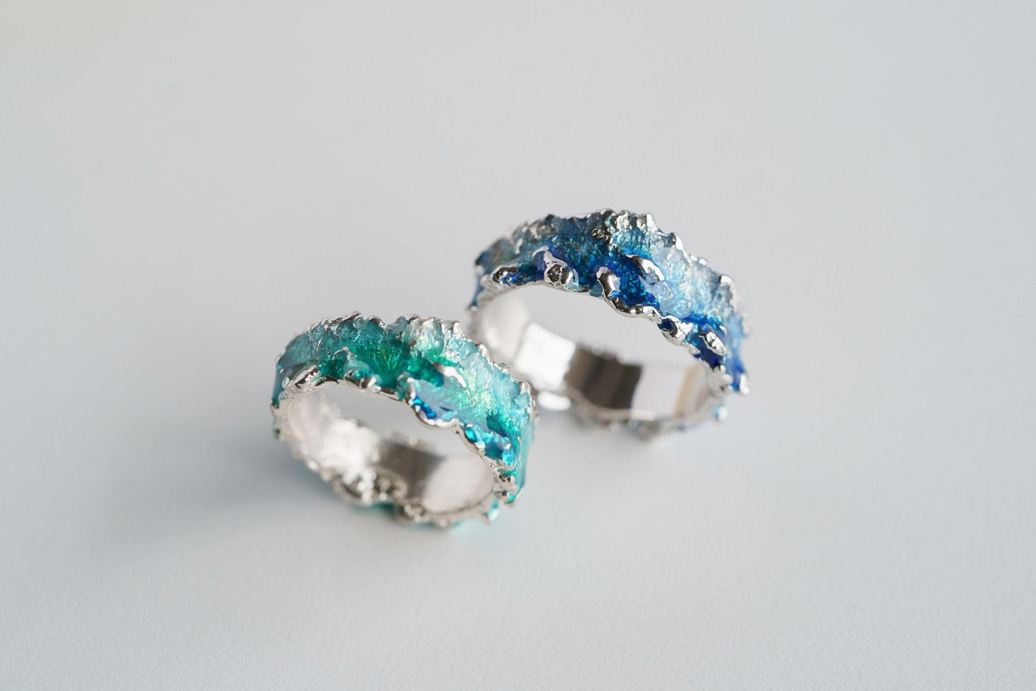 Wave ring Unique wedding rings Anniversary rings Engagement rings Blue ring Green ring Dainty ring Beach lovers Silver rings Enamel ring