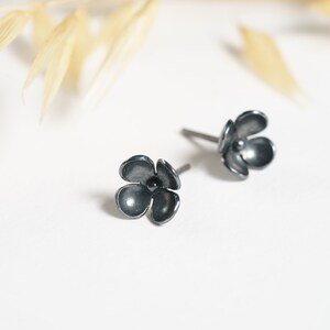 Flower silver earrings Floral earrings Basic silver studs Dark flower earrings Floral silver studs Everyday silver studs Light flower studs image 8