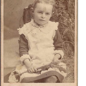 インディアナ・ガール CDV、1880年頃