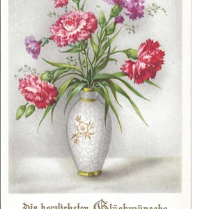 Vase mit Nelken Deutsche Geburtstags- Postkarte, c. um 1960