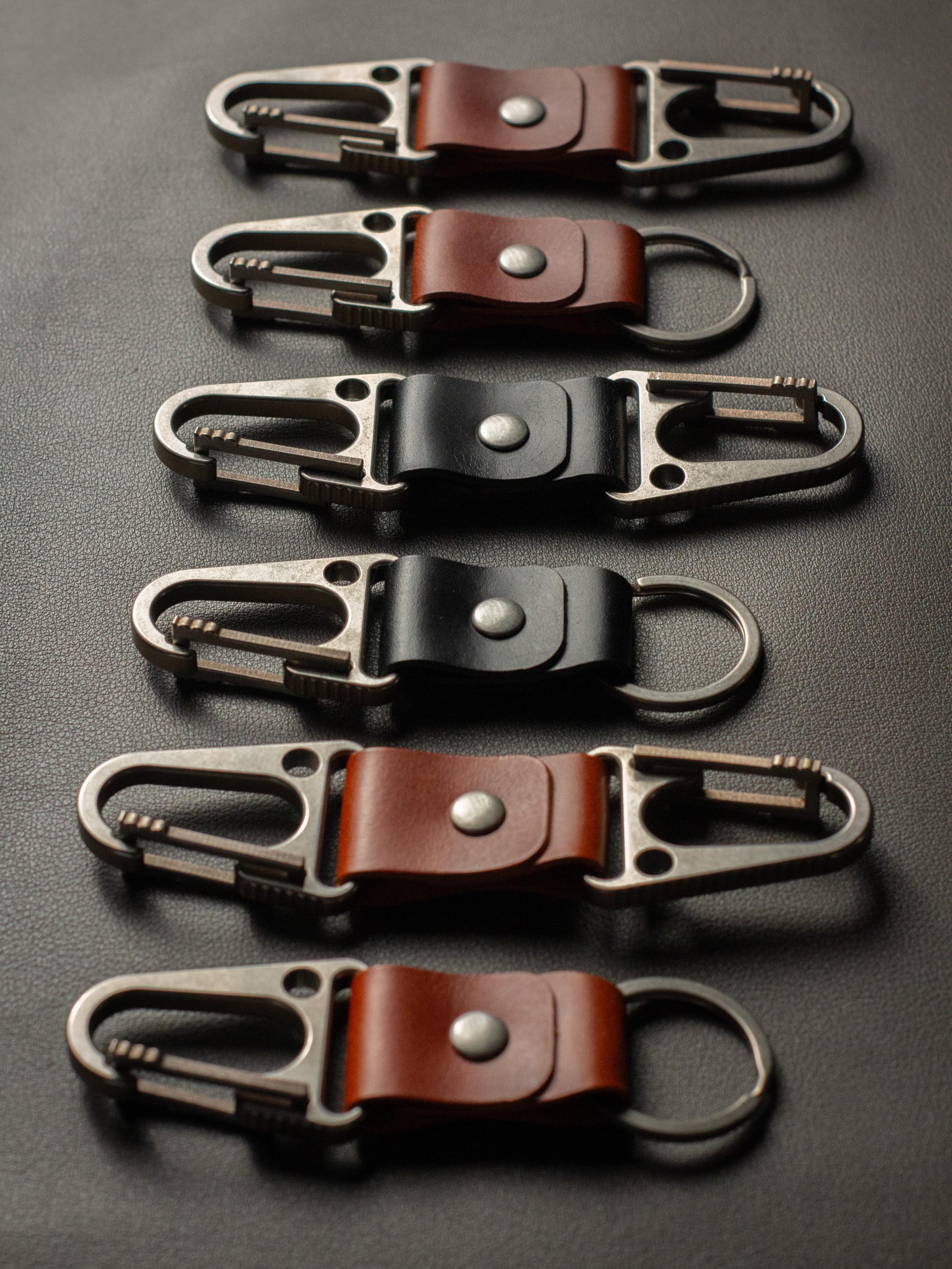 Titanium Carabiner Leather Keychain, Minimalist Full Grain Italian