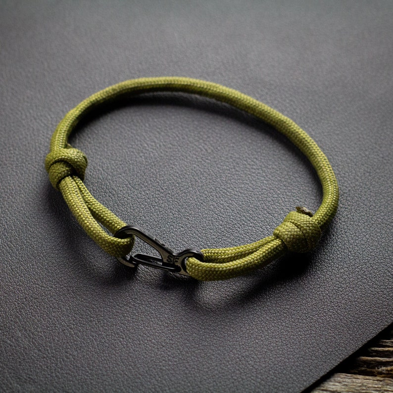 Minimalist Climbing Rope Bracelet Customizable Paracord Design, Adjustable Fit image 3