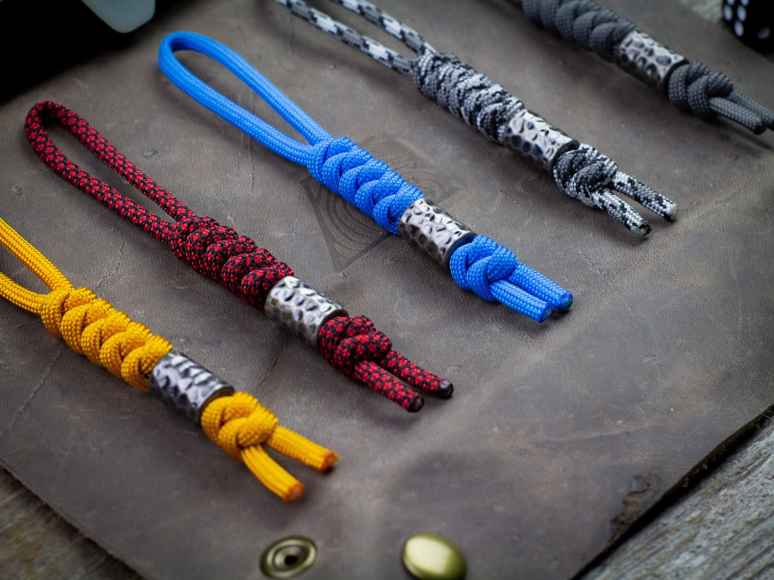 Hammered Gunmetal Bead Knife Lanyard Paracord EDC - Etsy