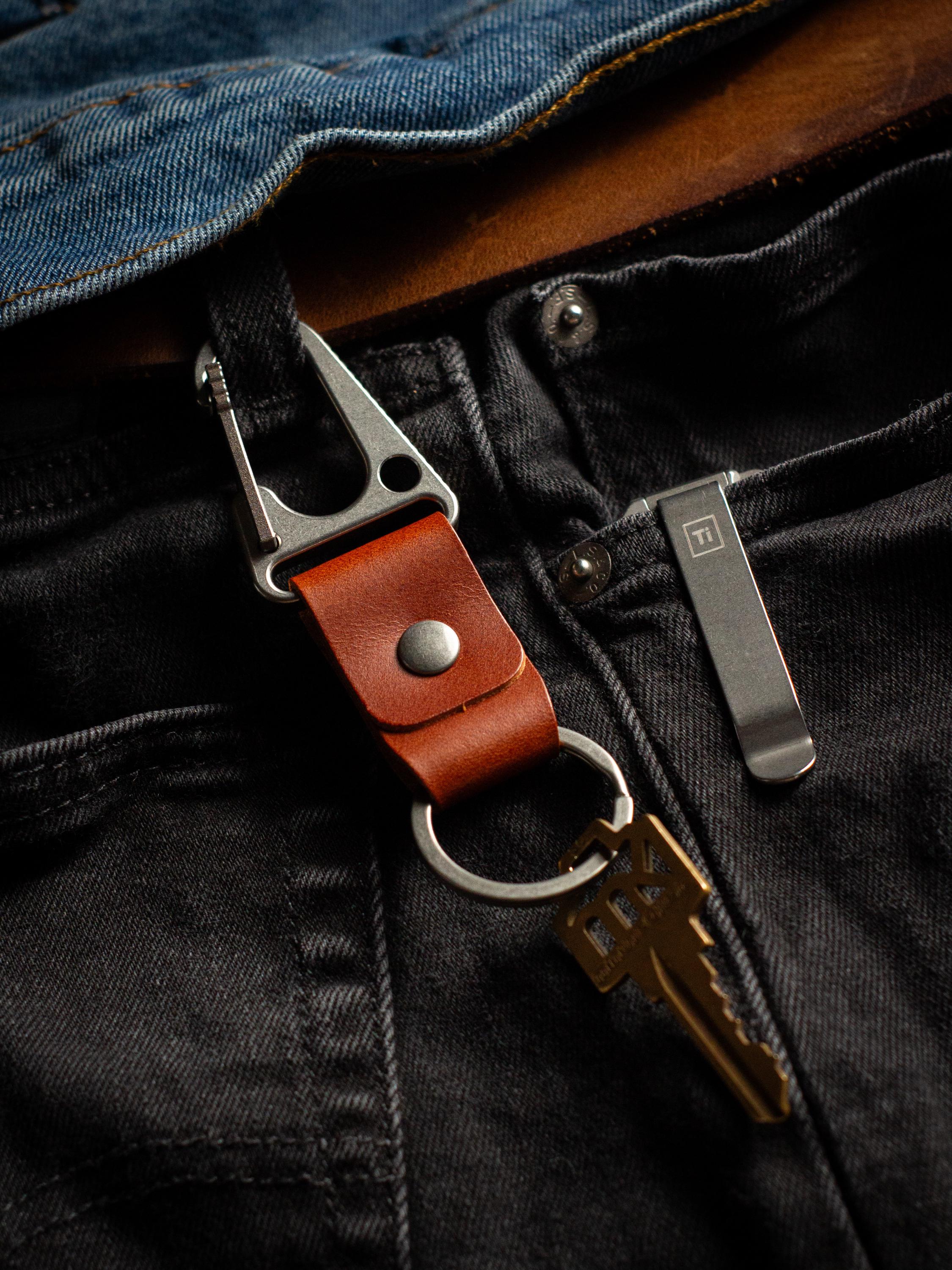 Titanium Carabiner Leather Keychain, Minimalist Full Grain Italian
