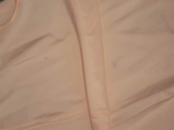 1930s-40s Peach/JC Penneys Rayon Nightgown Size 3… - image 10