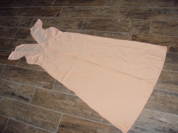 1930s-40s Peach/JC Penneys Rayon Nightgown Size 3… - image 8