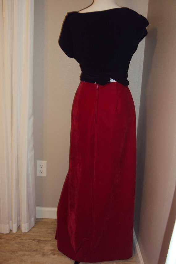 1970s Womens Cherry Red Velveteen Maxi High Waist… - image 9