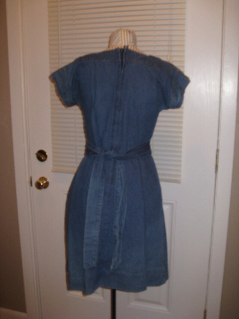 1970s Dark Wash Womens Spring Denim Dress/ Moody's Goose Denim Mini Dress Size S/ 70s Denim Short Dress/ Vintage Denim Dress/Retro Denim image 4