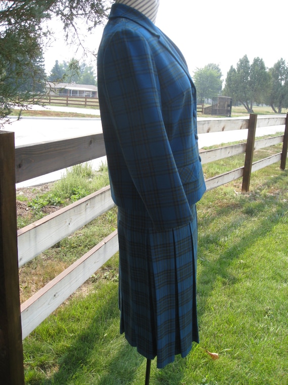 Vintage Women's 2 Piece Wool Scottish Tartan Plai… - image 4