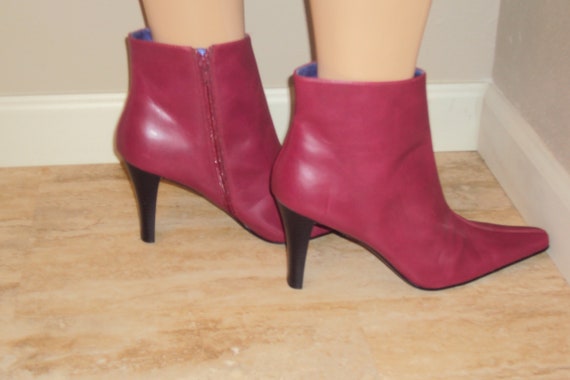 1990s Womens Faux Leather Candies Red Zip Ankle B… - image 1