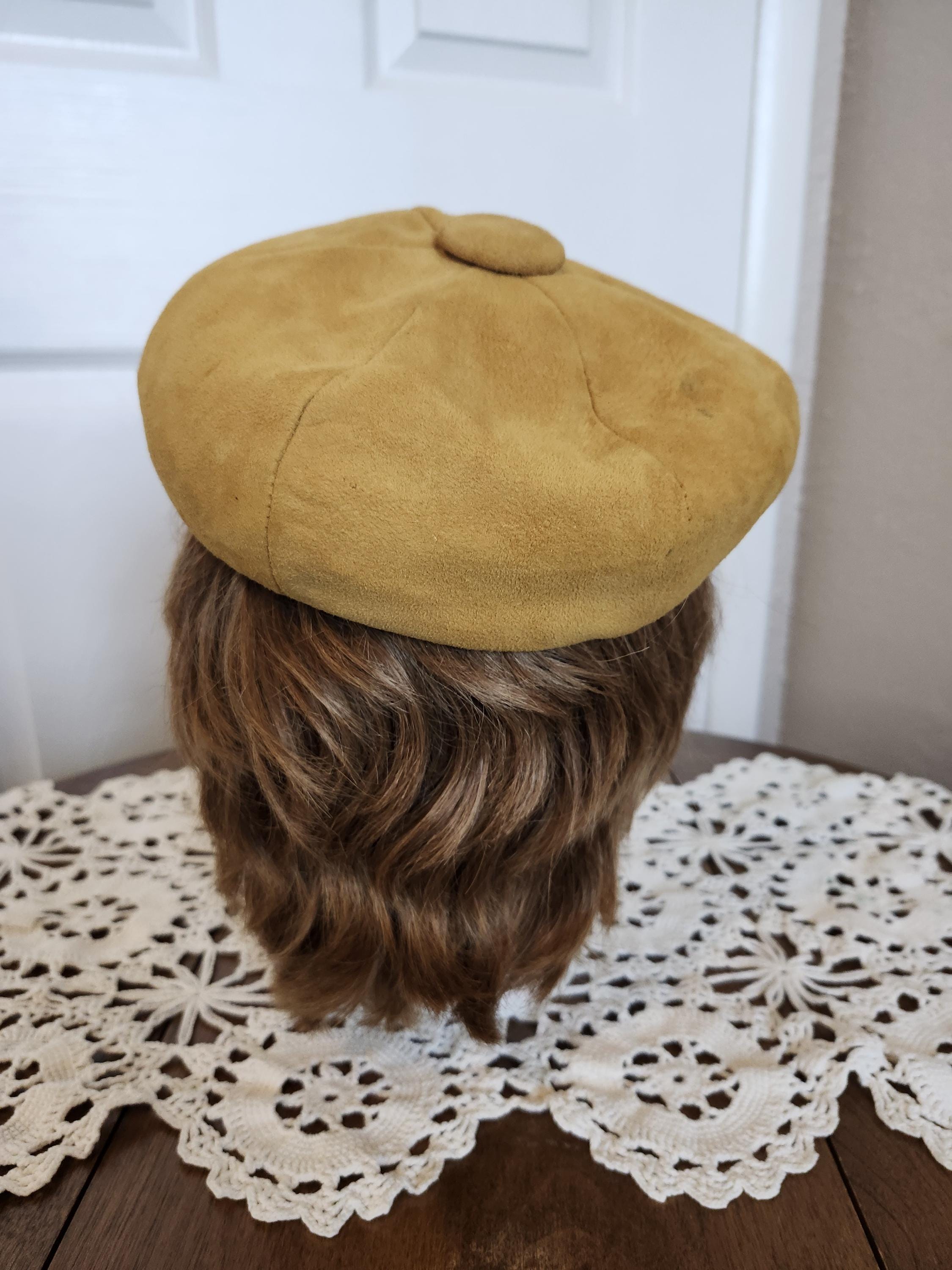 Vintage 60s Beresford Suede Leather Beret Yellow Tam Hat Casual Wear Suede Beret – VERSEAS main image 3