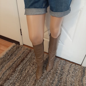 1980s Womens Leather Joyce California Taupe/Brown Kitten Heel Zip Knee Boots Size 7 M/ Vtg Tan Zip Leather Knee Boots Size 7 M/ Kitten Heel