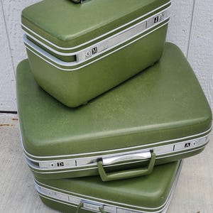 USA 1960’s Samsonite AVOCADO VINTAGE BAG Vintage Samsonite Avocado Green Leather Suitcase 1960s/70s