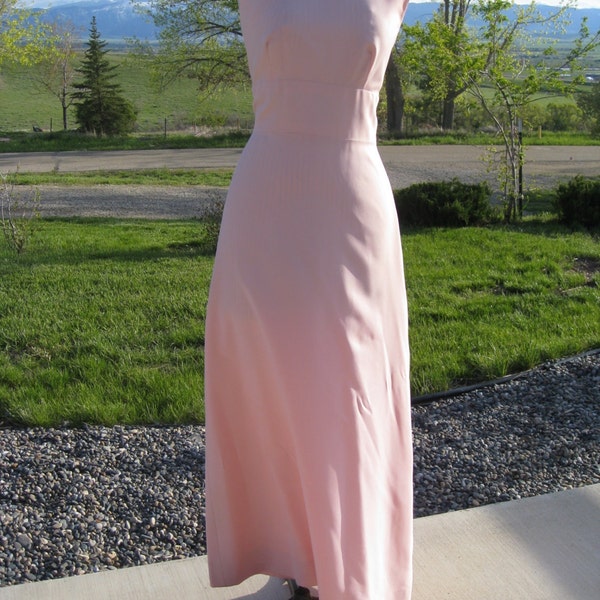 1960s-70s Custom Made Light Pink Crepe Bridesmaid/Mother Of Bride/ Homecoming /Prom Dress/ Hand Sewn Beads/ A Line Modest Pink Dress Size S