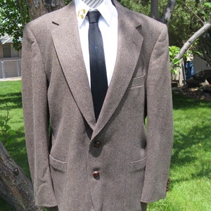 1970&#39;s Vintage Polyester/Wool/Linen Men&#39;s Brown Tweed Lined Sport Coat/ Blazer Size 42/ Herls Forester Tweed Blazer/Brown/Tan/Blue Tweed