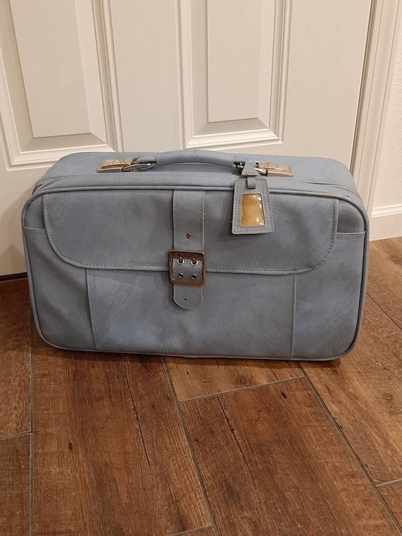 1960s Baby Blue Soft Soft Side Samsonite Cordoba S