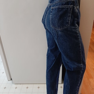1980s-90s Womens Dark Wash High Waist Curvy Fit Tapered Leg Wrangler Mom Jeans Size 29/29.5/ Vtg High Waist Curvy Fit Mom Jeans Size M