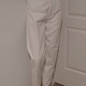 1980s-90s Womens White Denim Curvy Fit Route 66 Mom Jeans Size 9-10/Vtg Relaxed Fit White Denim Tapered Leg High Waist Jeans Size 9-10