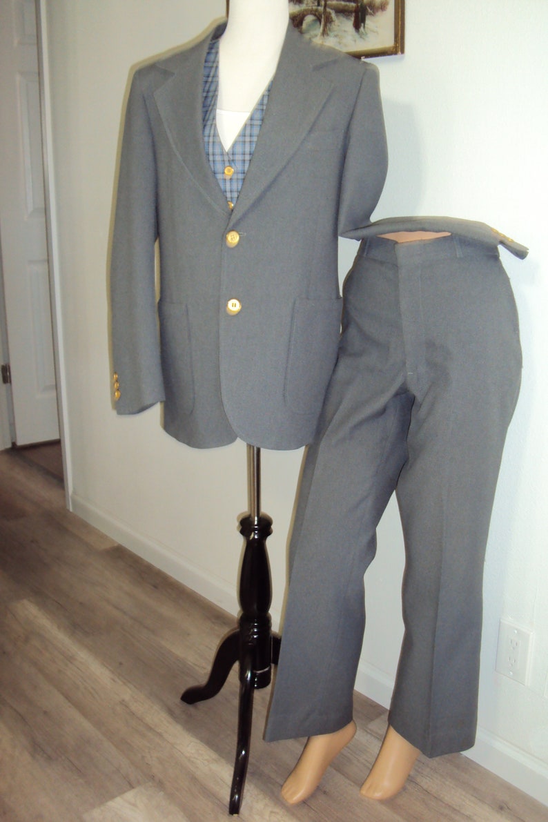 1970s-80s Mens Gray Polyester 3 Piece Suit Size 40/34/ Vtg 3 Piece Suit Plaid Reversible Vest Size 40/34/ Mens Wedding 3 Piece Suits image 1