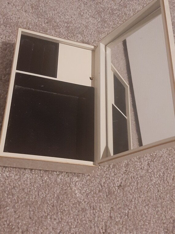 Mid Century Cream Lacquer Rectangular Chickadee M… - image 6