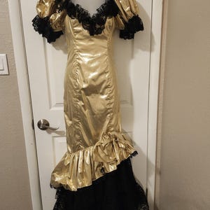 metallic gold bridesmaid dress Luxury Gold Mermaid Vneck Wedding Dresses Trumpet Pageant Gown – Rosymae main image 0