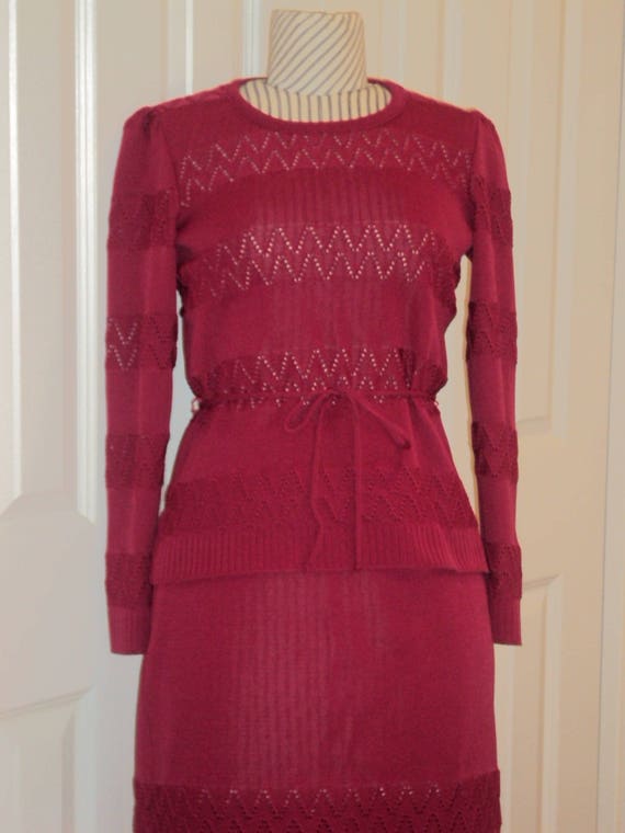 Buy 1970s Womens 2 Piece Fall Red Franco Verdi Sweater Dress Size  S/polyester Belted Sweater Dress/waffle Knit Sweater Dress/ Vtg Sweater  Dress Online in India - Etsy
