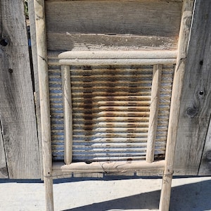 Antique Small Distressed Washboard/23&quot;X12.5&quot;X1&quot;/Primitive Washboard W Corrugated Galvenized Tin For Doing Laundry/Rustic Fall Decor Outdoor