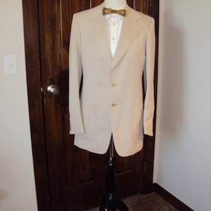 Vintage Mens Miller Western Wear Polyester Knit Tan/Off White Sport Coat/Blazer Size 38 L/ Vtg Western Blazer/ Wedding/Prom/Graduation