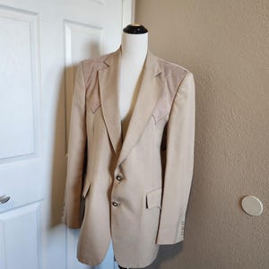 Mid Century Mens Tan/Beige/ Rose Tone Faux Suede Yokes Rockabilly Western H Bar C Blazer/Sports Jacket Size 42/Wedding/Prom/Western Suitcoat