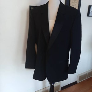 Vintage Mens Satin Collar Lord West Of New York Black Tuxedo Jacket Size 46 R/ 1970s-80s Black Tuxedo Dinner Jacket Size 46 R/Homecoming