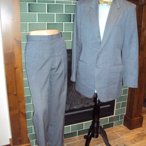 1980s Mens Medium Gray Custom Made 2 Piece Pin Stripe Suit Size 40 L/32 Vintage 2 Piece Cutom Made Suit/ Made In Hong Kong/ Bridal Mens Suit