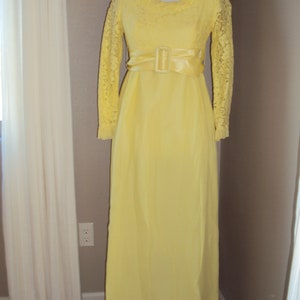 1960s Womens Spring Sunny Yellow Sheer Gauze Type Fabric Empire/Lace Bridesmaid/Prom/Party Jr Bridesmaid Dress Size S- M/ Special Occasion